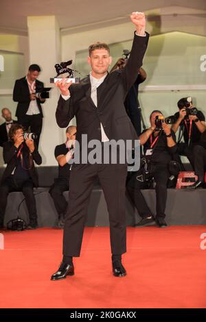 Venice, Italy. 08th Jan, 2010. VENICE, ITALY. September 10, 2022: Fernando Guzzoni at the Closing Ceremony Red Carpet at the 79th Venice International Film Festival. Picture: Kristina Afanasyeva/Featureflash Credit: Paul Smith/Alamy Live News Stock Photo