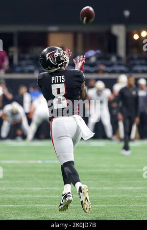 NFC tight end Kyle Pitts of the Atlanta Falcons (8) celebrates a touchdown  pass over the AFC du …