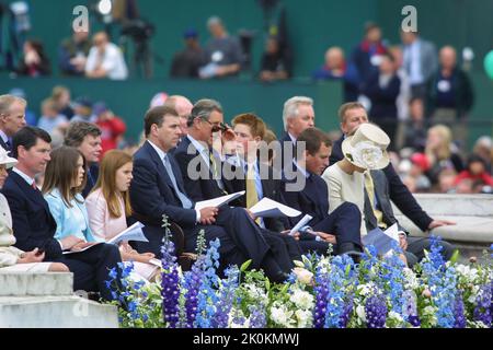 4th June 2002 - British Royal Family members at Golden Jubilee of Queen Elizabeth II in The Mall in London Stock Photo