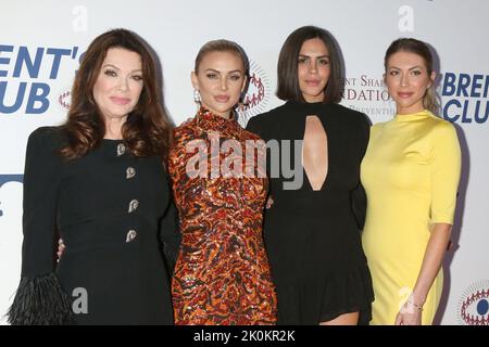 Beverly Hills, CA. 10th Sep, 2022. Lisa Vanderpump, Lala Kent, Katie Maloney, Stassi Schroeder at arrivals for Summer Spectacular Benefiting The Brent Shapiro Foundation For Drug Prevention, Beverly Hilton Hotel, Beverly Hills, CA September 10, 2022. Credit: Priscilla Grant/Everett Collection/Alamy Live News Stock Photo