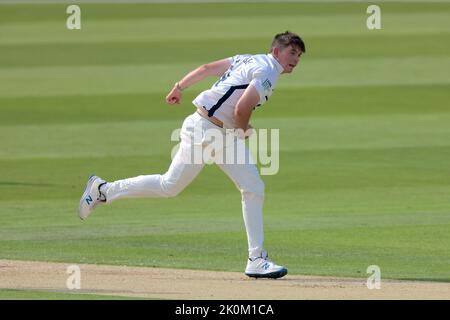 12 September, 2022. London, UK. Middlesex’s Ethan Bamber bowling as Middlesex take on Glamorgan on day one of the County Championship match at Lords. David Rowe/Alamy Live News Stock Photo