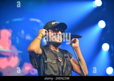 Miami, USA. 10th Sep, 2022. MIAMI, FLORIDA - SEPTEMBER 10: Florentino Primera performs live on stage during the Servando y Florentino 'En Tu Ciudad' Tour 2022 at James L. Knight Center on September 10, 2022 in Miami, Florida. (Photo by JL/Sipa USA) Credit: Sipa USA/Alamy Live News Stock Photo