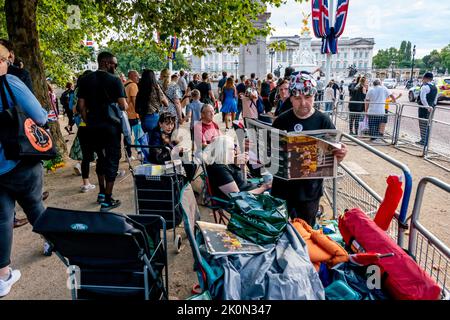 London, UK. 12th Sep, 2022. Royal Family superfan John Loughrey and friends arrive on The Mall to camp out and stake a place seven days and nights before the funeral of Queen Elizabeth II, London, Uk. Credit: Grant Rooney/Alamy Live News Stock Photo