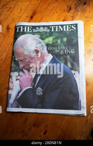 'God Save the King' The Times newspaper headline for King Charles III grieving for loss of mother Queen Elizabeth II front page 10 September 2022 UK Stock Photo