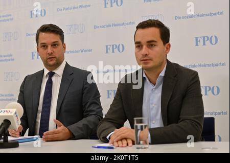 Vienna, Austria. 13th Sep, 2022. Press conference with FPÖ City Councilor Dominik Nepp (L) and FPÖ club chairman Maximilian Krauss (R) Stock Photo