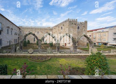 Garden of Santa Barbara and Medieval Archiepiscopal Palace - Braga, Portugal Stock Photo