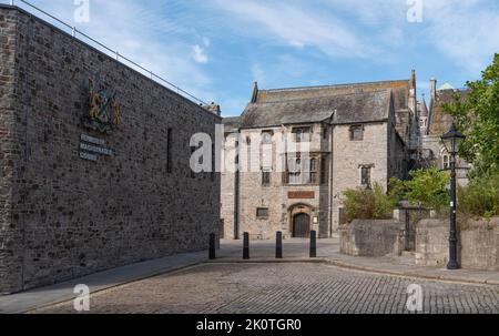 Plymouth, Devon, England, UK. 2022. 15th Century merchants house built 1458. The historic Prysten House  a grade 1 listed building in Plymouth City ce Stock Photo