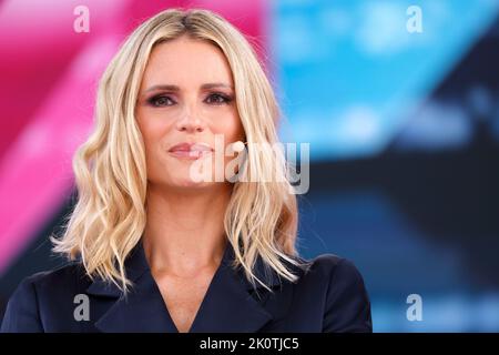 Cologne, Germany. 13th Sep, 2022. Presenter Michelle Hunziker is on stage at Deutsche Telekom's Digital X conference. Credit: Thomas Banneyer/dpa/Alamy Live News Stock Photo