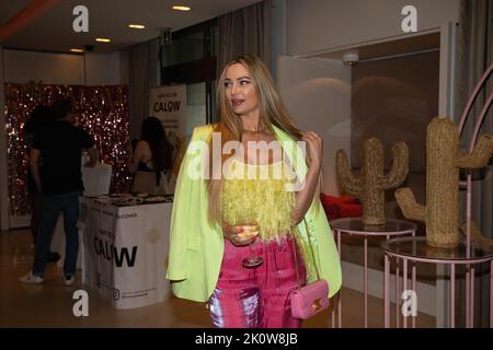 Christine Evers aka vogueuplikethis beim Mates Date Influencer  Event auf der Berlin Fashion Week Spring/Summer 2023 in der  Berliner Freiheit. Berlin Stock Photo