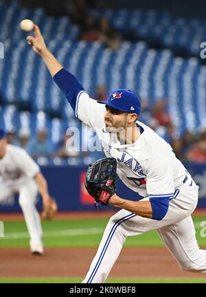 Toronto Blue Jays pitcher Julian Fernandez (35) during a spring