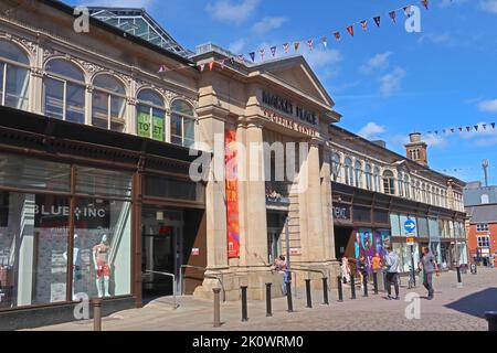 Bolton Hall Market Place shopping centre and cinema complex,  Knowsley Street, Bolton, Greater Manchester, England, UK, BL1 2AR Stock Photo