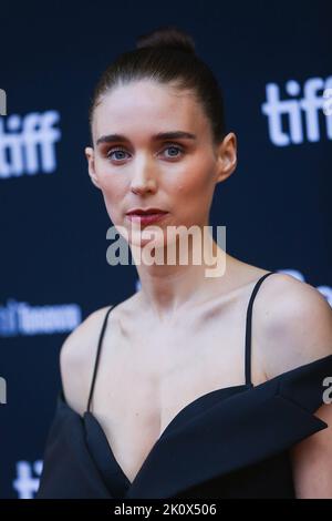 Toronto, Canada. 13th Sep, 2022. Rooney Mara attends the 'Women Talking' Premiere during the 2022 Toronto International Film Festival at Princess of Wales Theatre on September 13, 2022 in Toronto, Ontario. Photo: Myles Herod/imageSPACE/Sipa USA Credit: Sipa USA/Alamy Live News Stock Photo