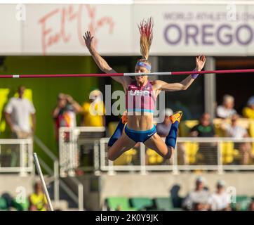 Sandi Morris of the USA competing in the women’s pole vault final at the World Athletics Championships, Hayward Field, Eugene, Oregon USA on the 17th Stock Photo