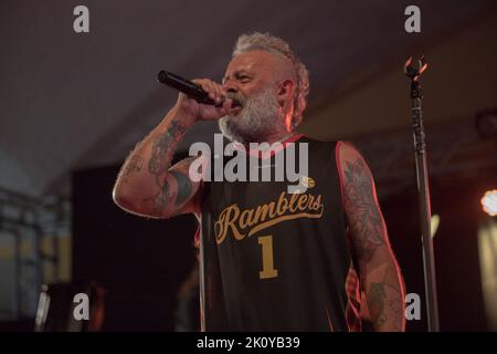 September 13, 2022, Bologna, Emilia- Romagna, Israel: Piazza Lucio Dalla (Nervi canopy) was illuminated for the Modena City Ramblers. (Credit Image: © Carlo Vergani/Pacific Press via ZUMA Press Wire) Stock Photo