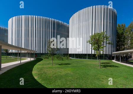 italy, Lombardy, Milan, SDA Bocconi Campus Designed by Kazuyo Sejima and Ryue Nishizawa of SANAA Studio Stock Photo