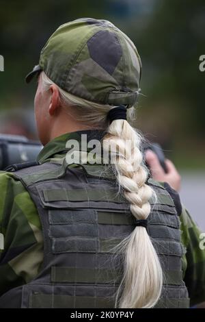 During Saturday, the Life Guard and the Armed Forces in Kungsängen, Stockholm, Sweden, opened up to the public. During the day, the public could, among other things, meet specialists for combat in forest and urban environments, look at equipment, challenge their own strength and see a military display. The Life Guards (Swedish: Livgardet, designation LG) is a combined Swedish Army cavalry/infantry regiment. Its responsibilities include the defense of Stockholm as well as provision of the royal guard of honor for the King of Sweden and the Stockholm Palace. In the picture: The AT4 disposable an Stock Photo