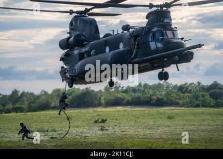 Soldiers at 7th Special Forces Group (Airborne) play foosball in the ...