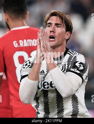Turin, Italy. 14th Sep, 2022. Juventus' Dusan Vlahovic reacts during the UEFA Champions League Group H match between Juventus and Benfica in Turin, Italy, on Sept. 14, 2022. Credit: Federico Tardito/Xinhua/Alamy Live News Stock Photo
