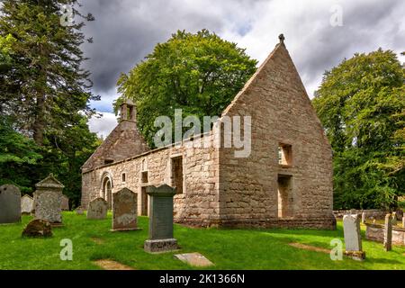 ST MARYS KIRK AUCHINDOIR ABERDEENSHIRE SCOTLAND SUMMER CHURCH EXTERIOR FROM THE EAST Stock Photo