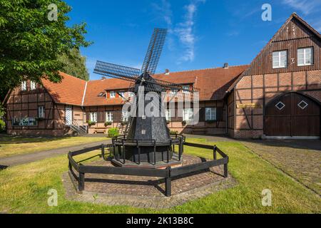 Deutschland, Coesfeld, Coesfeld-Lette, Berkel, Baumberge, Muensterland, Westfalen, Nordrhein-Westfalen, NRW, Heimathaus, Fachwerkhaus, Heimatmuseum Le Stock Photo