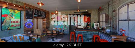 The Society Tap, Runcorn, 33 Ashridge St, Runcorn, Halton, Cheshire, England, UK,  WA7 1HU - panorama wide view Stock Photo