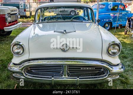 Falcon Heights, MN - June 18, 2022: High perspective front view of a 1956 Oldsmobile 88 Holiday Coupe at a local car show. Stock Photo