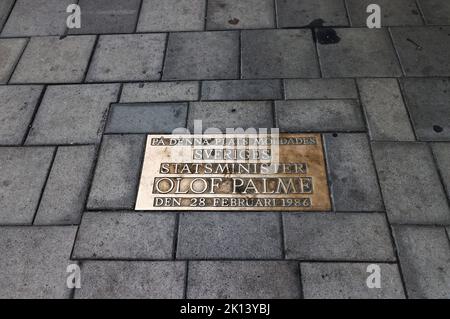 The murder site, Sveavägen–Tunnelgatan (now Olof Palmes gata) where Sweden's Prime Minister was shot on Friday 28 February 1986. Stock Photo