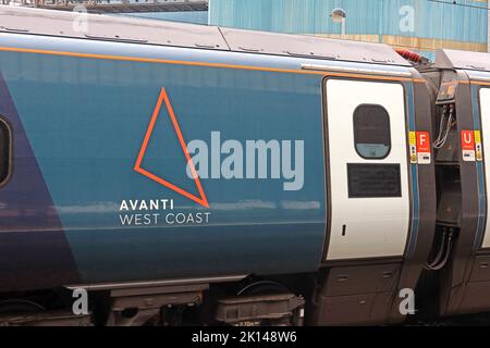 Avanti West Coast Train - WCML - slammed for poor service, overcrowded routes, cancellations and cancelled/reduced service between cities Stock Photo