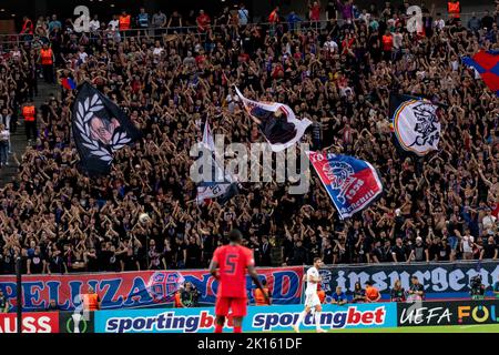 Bucharest, Romania. 15th Sep, 2022. September 15, 2022: FCSB fans during of the UEFA Europa Conference League group B match between FCSB Bucharest and RSC Anderlecht at National Arena Stadium in Bucharest, Romania ROU. Catalin Soare/Cronos Credit: Cronos/Alamy Live News Stock Photo