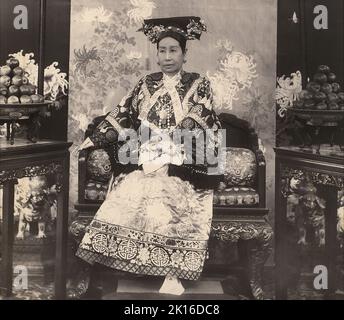 Portarait of Empress Dowager Cixi（1835-1908) , Manchu Yehe Nara clan. She controlled the Chinese government in the late Qing dynasty for 47 years, from 1861 until her death in 1908. Stock Photo