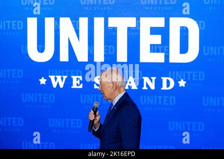 Washington DC, USA. 15th Sep, 2022. United States President Joe Biden makes remarks at the United We Stand Summit in the East Room of the White House in Washington DC, USA, 15 September 2022. Credit: Jim LoScalzo/Pool via CNP/dpa/Alamy Live News