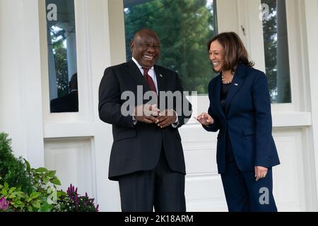 Washington DC, USA. 16th Sep, 2022. United States Vice President Kamala Harris and President Cyril Ramaphosa of South Africa chat before holding discussions at the Vice PresidentÕs Official Residence in Washington, DC Friday, September 16, 2022. (Photo by Chris Kleponis/Sipa USA) Credit: Sipa USA/Alamy Live News Credit: Sipa USA/Alamy Live News Stock Photo