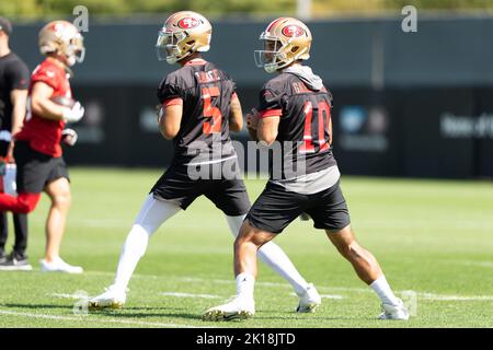 San Francisco 49ers' Brandon Allen passes during the NFL team's football  training camp in Santa Clara, Calif., Thursday, July 27, 2023. (AP  Photo/Jeff Chiu Stock Photo - Alamy