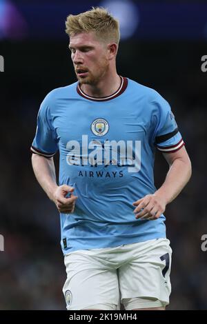 Kevin De Bruyne of Manchester City during the UEFA Champions League Group G match between Manchester City and Borussia Dortmund at the Etihad Stadium, Manchester on Wednesday 14th September 2022. (Credit: Mark Fletcher | MI News) Credit: MI News & Sport /Alamy Live News Stock Photo