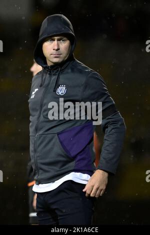 RSCA Futures head coach Robin Veldman pictured during a soccer match  between RSC Anderlecht Futures