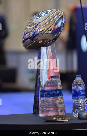 super bowl post game trophy presentation