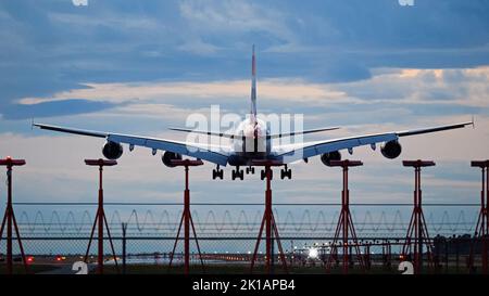 Richmond, British Columbia, Canada. 16th Sep, 2022. British Airways Airbus A380 jetliner (G-XLEA) lands at twilight, Vancouver International Airport. (Credit Image: © Bayne Stanley/ZUMA Press Wire) Credit: ZUMA Press, Inc./Alamy Live News Stock Photo