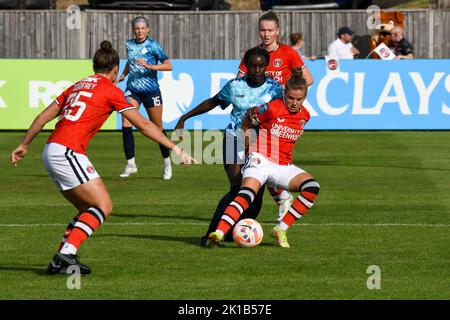 Crayford, UK. 28th Aug, 2022. Crayford, England, August 28th 2022: Beth Roe (22 Charlton Athletic) and Karin Muya (16 London City Lionesses) in action during the Barclays FA Womens Championship game between Charlton Athletic and London City Lionesses at The Oakwood in Crayford, England. (Dylan Clinton/SPP) Credit: SPP Sport Press Photo. /Alamy Live News Stock Photo