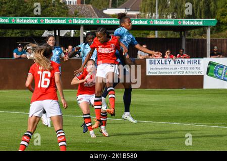 Crayford, UK. 28th Aug, 2022. Crayford, England, August 28th 2022: Melissa Johnson (6 Charlton Athletic) and Atlanta Primus (20 London City Lionesses) jumping for the ball during the Barclays FA Championship game between Charlton Athletic and London City Lionesses at The Oakwood in Crayford, England. (Dylan Clinton/SPP) Credit: SPP Sport Press Photo. /Alamy Live News Stock Photo