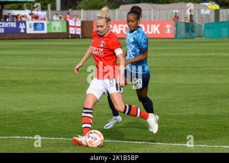 Crayford, UK. 28th Aug, 2022. Crayford, England, August 28th 2022: Emily Simpkins (8 Charlton Athletic) and Atlanta Primus (20 London City Lionesses) in action during the Barclays FA Womens Championship game between Charlton Athletic and London City Lionesses at The Oakwood in Crayford, England. (Dylan Clinton/SPP) Credit: SPP Sport Press Photo. /Alamy Live News Stock Photo