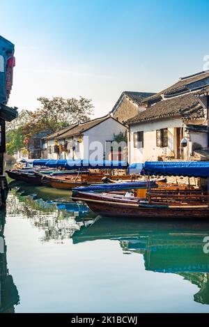 Ships in Zhouzhuang Ancient Town, Suzhou, China Stock Photo