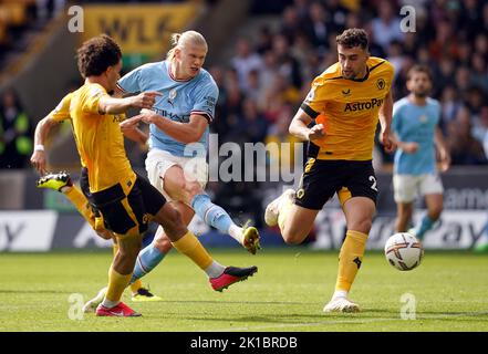 Manchester City's Erling Haaland shoots during the Premier League match at Molineux Stadium, Wolverhampton. Picture date: Saturday September 17, 2022. Stock Photo