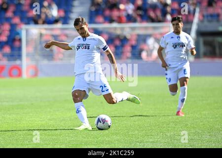 Bologna, Italy. 17th Sep, 2022. Filippo Bandinelli (Empoli FC) in action during Bologna FC vs Empoli FC, italian soccer Serie A match in Bologna, Italy, September 17 2022 Credit: Independent Photo Agency/Alamy Live News Stock Photo