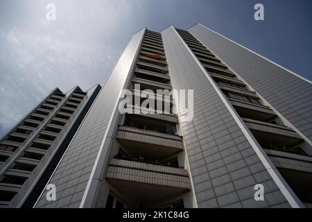 High-rise buildings on Marzahner Promenade, Marzahn-Hellersdorf district, Berlin, Germany Stock Photo