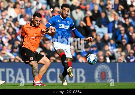 Glasgow, UK. 17th September 2022.   Tony Watt of Dundee Utd and Connor Goldson of Rangers during the cinch Premiership match at Ibrox Stadium, Glasgow. Picture credit should read: Neil Hanna / Sportimage Stock Photo