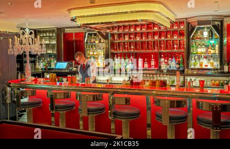 At the Bar London Department Store Harrods England, Great Britain Stock Photo
