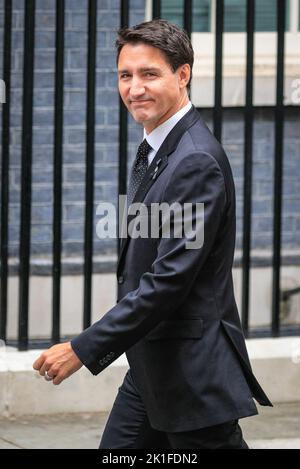 London, UK. 18th Sep, 2022. Justin Trudeau, Prime Minister of Canada, enters 10 Downing Street to meet with Liz Truss, Prime Minister of the United Kingdom. Credit: Imageplotter/Alamy Live News Stock Photo