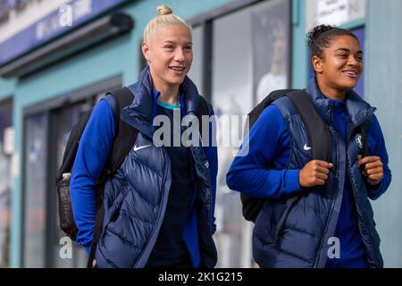 /Bethany England #9 of Chelsea Women and Jess Carter #7 of Chelsea Women arrive during the The Fa Women's Super League match Liverpool Women vs Chelsea Women at Prenton Park, Birkenhead, United Kingdom, 18th September 2022  (Photo by Phil Bryan/News Images) in Birkenhead, United Kingdom on 9/18/2022. (Photo by Phil Bryan/News Images/Sipa USA) Stock Photo