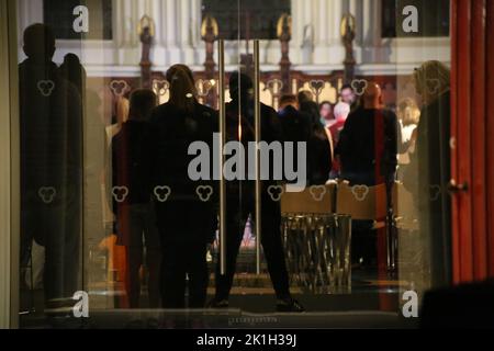 Queen Elizabeth II Moment of National Reflection taken place at The Church of St Thomas the Martyr, Newcastle upon Tyne, UK September 18th, 2022, Credit: DEW/Alamy Live News Stock Photo
