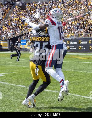 Pittsburgh Steelers cornerback Ahkello Witherspoon (25) celebrates an  interception during a NFL football game against the Cincinnati Bengals,  Sunday, Sept. 11, 2022, in Cincinnati. (AP Photo/Emilee Chinn Stock Photo -  Alamy